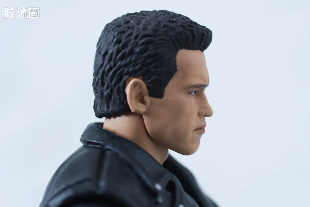 MAFEX系列 电影系列 199 T-800(终结者2 Ver.) - 图片